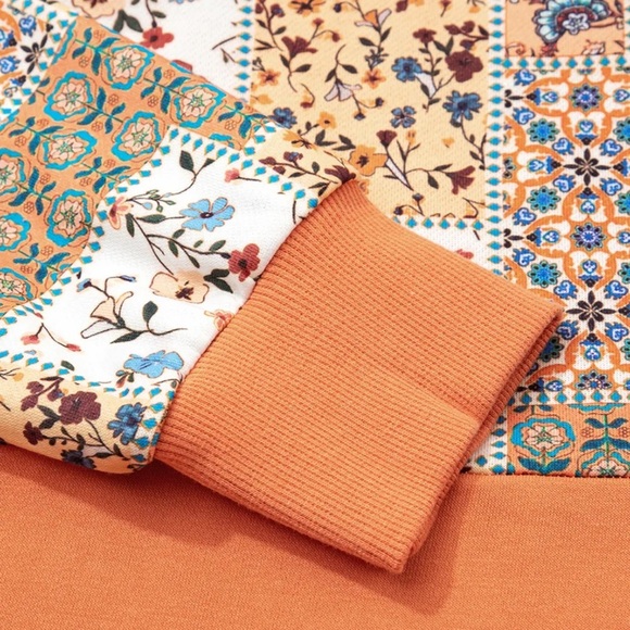 NWT Women’s Floral Patchwork Hoodie with Drawstring Orange Size Large - Picture 4 of 8